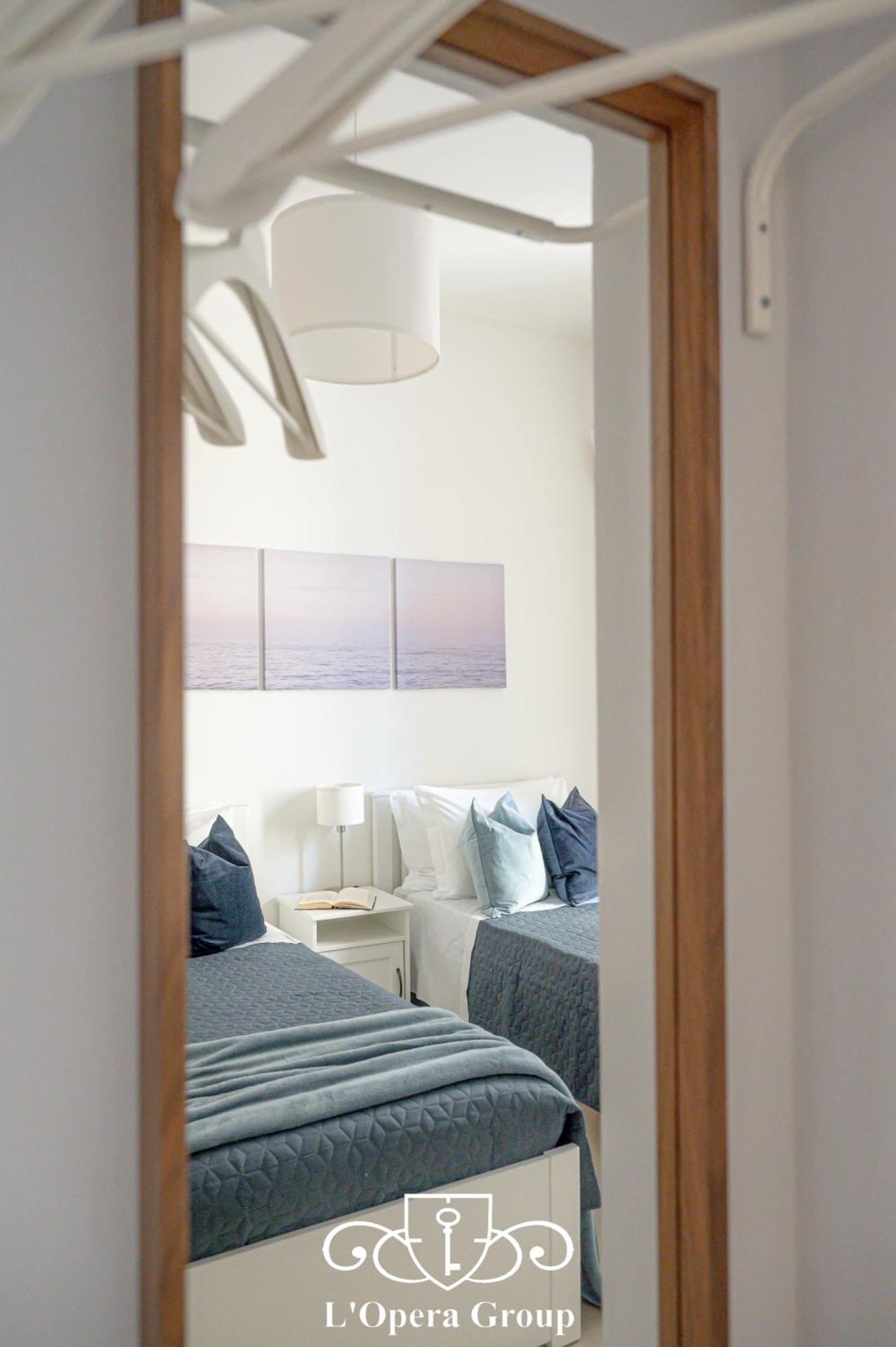 Mare E Teatro Apartment - L'Opera Group Специя Екстериор снимка
